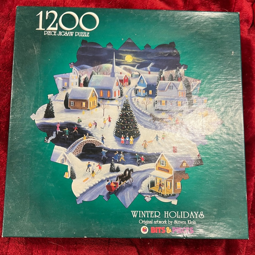 1200 Piece Jigsaw Puzzle Winter Holidays Snowflake Shape ❄️